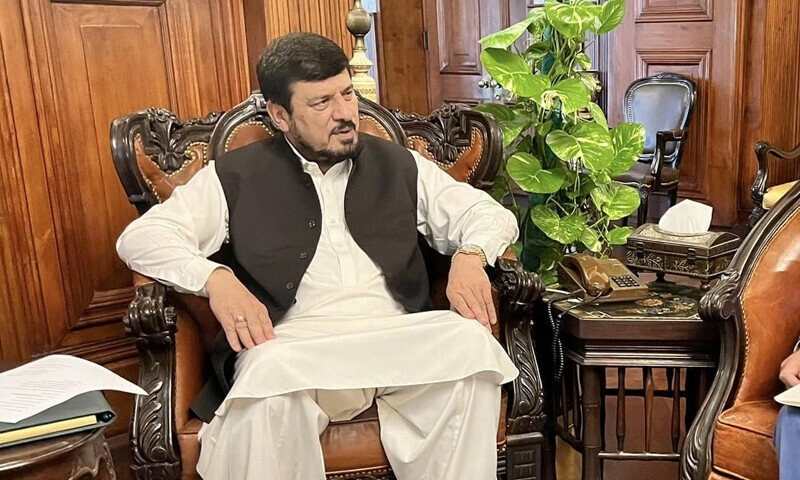 پی ٹی آئی خیبر پختونخوا کے انتخابات میں حصہ نہیں لے گی گورنر کا دعویٰ