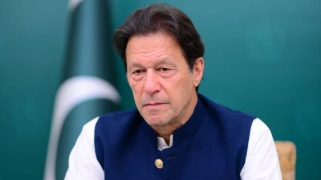 عمران خان کی اسلام آباد کے سوا ہر جگہ احتجاج ختم کرنے کی ہدایت