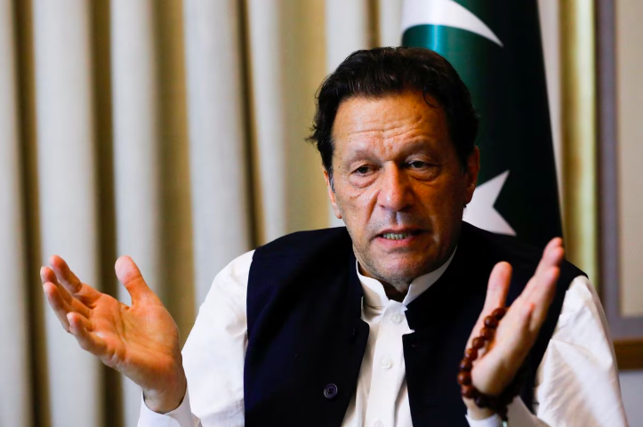 جب بھی مذاکرات کی پیش کش کرتا ہوں تو مزید سختی ہوجاتی ہے، عمران خان