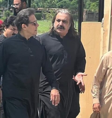 عمران خان نے عدالت میں پیشی کے بعد سوشل میڈیا پر پیغام جاری کر دیا