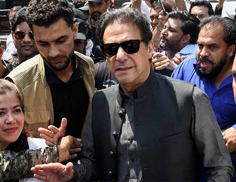 توشہ خانہ کیس عمران خان کی وارنٹ گرفتاری منسوخ کرنیکی درخواست خارج