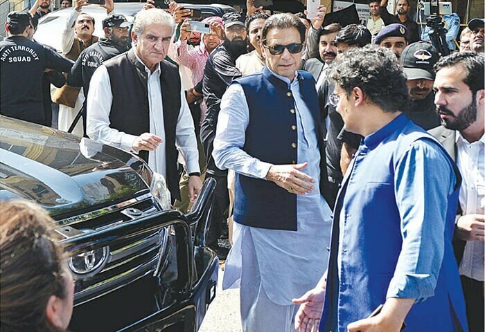 عمران خان کی 5 مقدمات میں حفاظتی ضمانت میں 27 مارچ تک توسیع