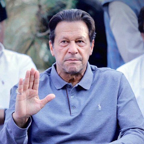 عمران خان کی ویڈیولنک حاضری 2 مقدمات میں ضمانت میں توسیع