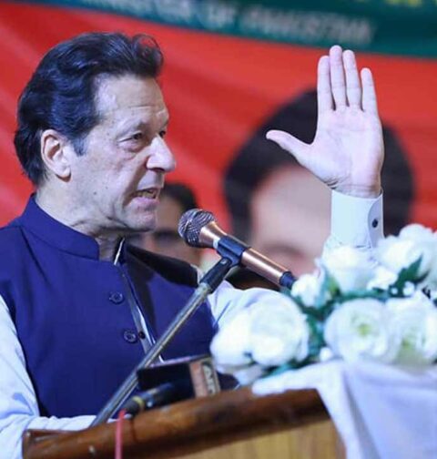 ملک سڑکوں پر ہونے والی بڑی تحریک کا مقابلہ نہیں کر سکے گا عمران خان