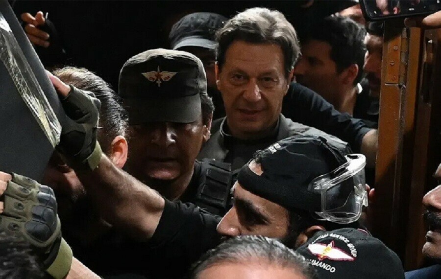 عمران خان کا القادر ٹرسٹ کیس میں 8 روزہ جسمانی ریمانڈ منظور