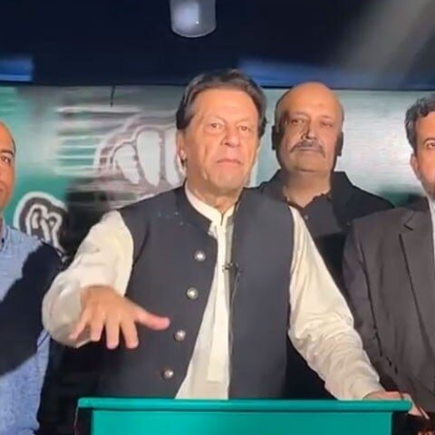 حکومت ثبوت دکھائے ہم خود ملوث افراد کو حوالے کردیں گے، عمران خان