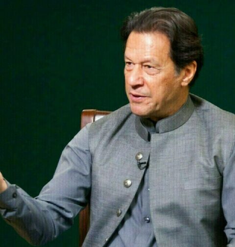 مارشل لا جیسی صورتحال ہے ملک آرمی چیف چلا رہا ہے، عمران خان