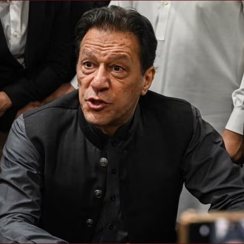چیف جسٹس قاضی فائز عیسیٰ پی ٹی آئی کے خلاف بی ٹیم بنے ہوئے ہیں، عمران خان