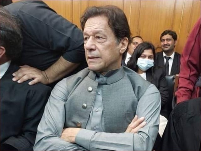 چیف جسٹس کا مذاکرات کا مشورہ : عمران خان آمادہ، سپریم کورٹ کو خط لکھنے کا فیصلہ