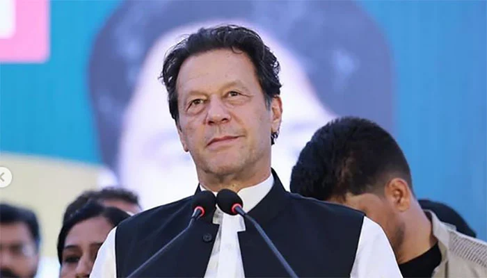 عمران خان کا راجن پور ضمنی الیکشن لڑنے کا فیصلہ