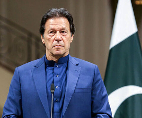 عمران خان سمیت تمام اراکین استعفوں کی تصدیق کیلیے اسپیکر کے سامنے پیش ہوں گے