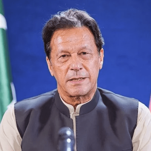 عمران خان کے خلاف ایک اور مقدمہ درج کردیا گیا