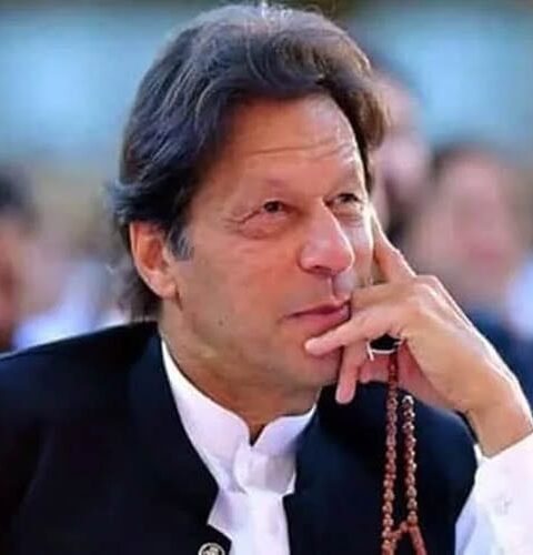 عمران خان کو بھی ایم کیوایم کے فیصلے کا انتظار