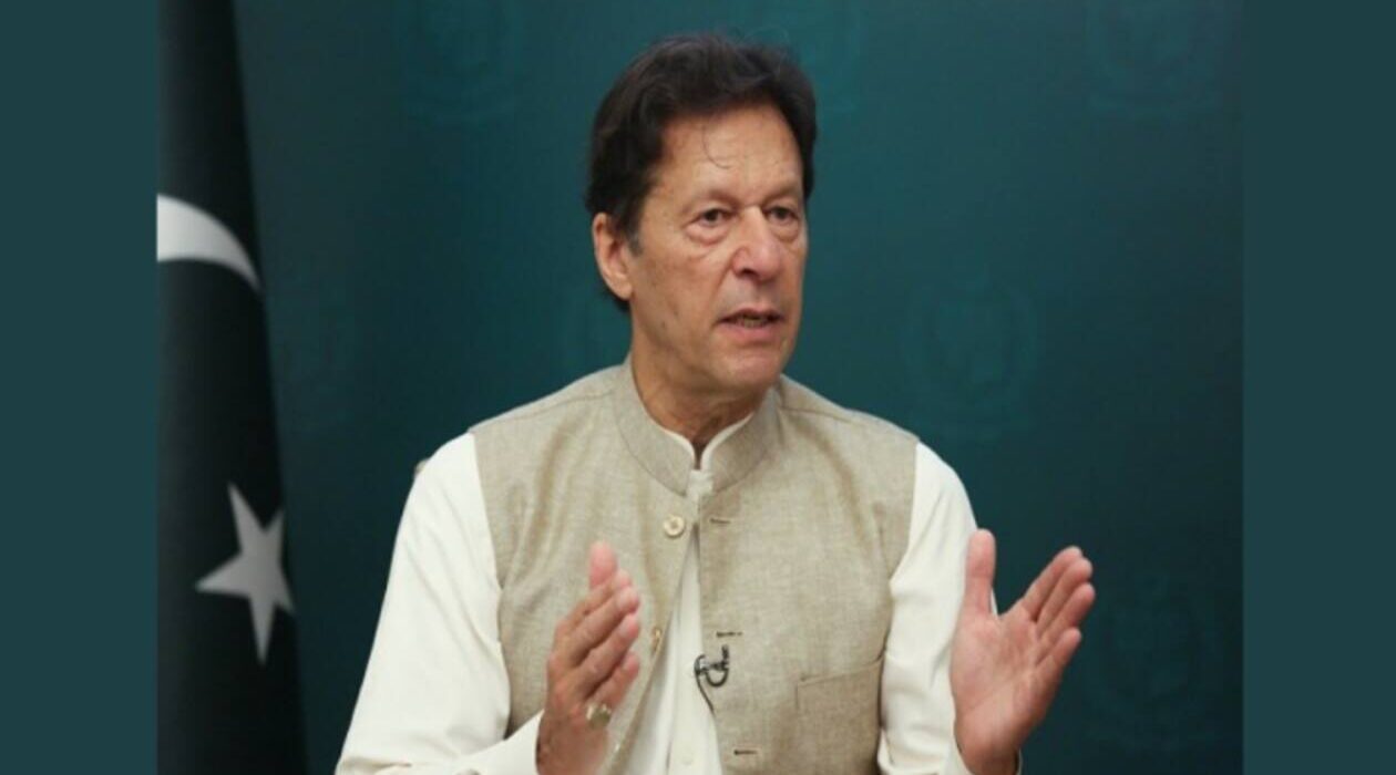سیاست میں آنے کے بعد سے جان کو خطرہ ہے اب مرنے کے خوف پر قابو پالیا عمران خان