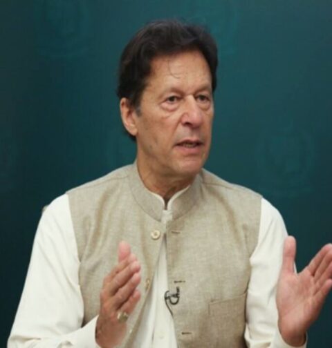 سیاست میں آنے کے بعد سے جان کو خطرہ ہے اب مرنے کے خوف پر قابو پالیا عمران خان