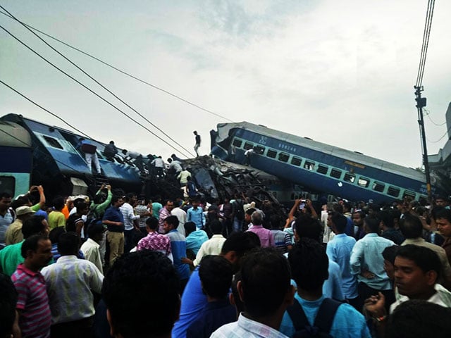 بھارت: دو ٹرینوں میں ہولناک تصادم، 233 افراد ہلاک، 900 سے زائد زخمی