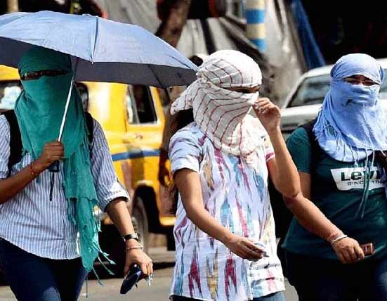 بھارت میں گرمی کی شدید لہر، ہیٹ سٹروک سے ہلاکتیں 93 ہوگئیں