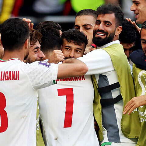 فٹبال ورلڈ کپ میں ایران کی فتح پر 700 سے زائد قیدی رہا