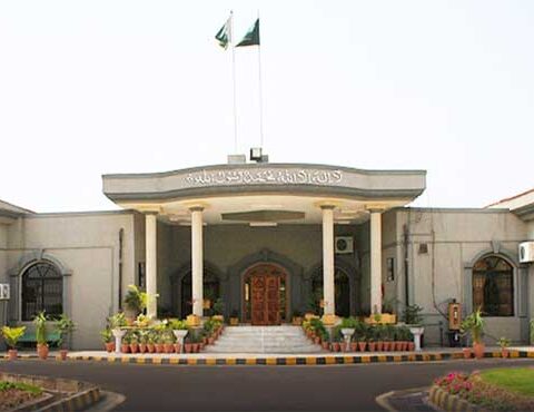 دو ماہ کی تو حکومت رہ گئی عزت سے معاملات نمٹاکر گھر جائیں،اسلام آباد ہائیکورٹ