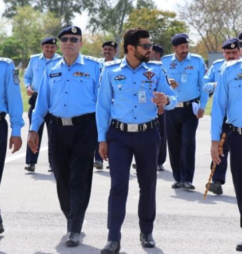 اسلام آباد پولیس نے راولپنڈی انتظامیہ سے فیض آباد میں مظاہرین کو روکنے کی درخواست