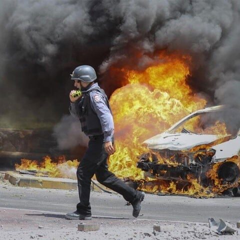 حماس کے حملوں میں ابتک 300 اسرائیلی ہلاک، ہزار سے زائد زخمی، جھڑپیں جاری