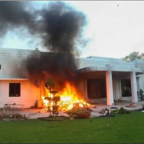 پی ٹی آئی کے روپوش کارکنوں کے ناقابل ضمانت وارنٹ گرفتاری جاری