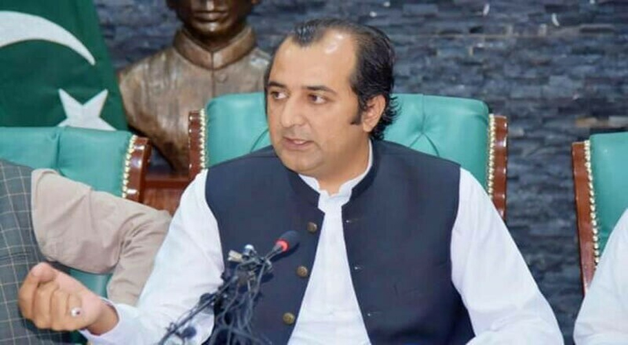 وزیر اعلیٰ گلگت بلتستان خالد خورشید جعلی ڈگری کیس میں نااہل قرار