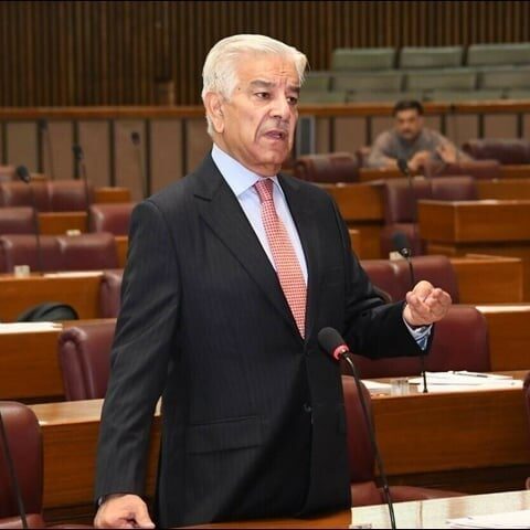 عدلیہ کو پارلیمنٹ میں مزید مداخلت سے روکنا ہوگا، خواجہ آصف