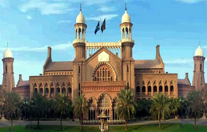 عمران خان کی 9مقدمات میں حفاظتی ضمانت کی درخواستیں لاہور ہائیکورٹ میں دائر
