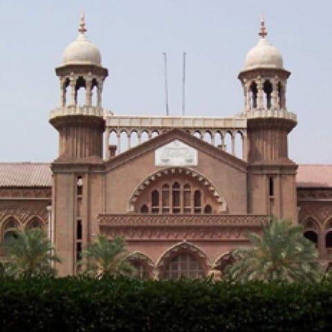 بغیر اجازت کسی کا موبائل فون ڈیٹا نکالنا آئین کیخلاف ہے، لاہور ہائیکورٹ