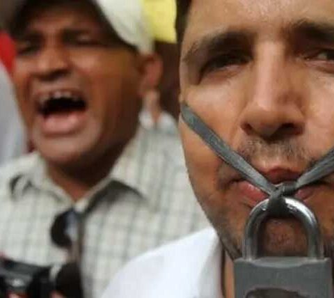 تحفظات نظرانداز: قائم مقام گورنر ملک احمد خان نے ہتک عزت بل پر دستخط کر دیئے