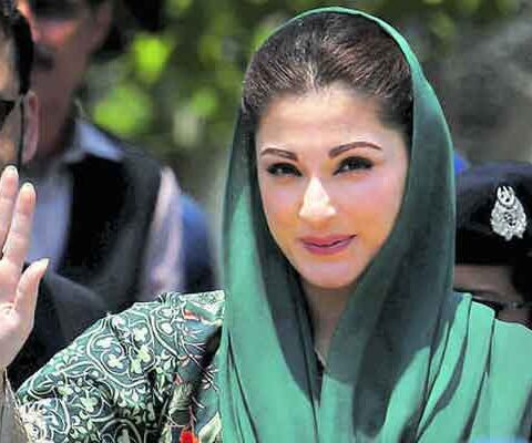 نواز شریف پلیز تھوڑی سی بہادری عمران خان کو ادھار دے دیں مریم نواز