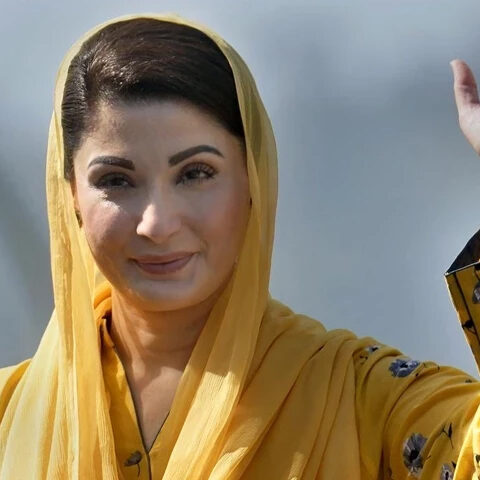 مسلم لیگ ( ن ) کی چیف آرگنائزر مریم نواز وطن واپس پہنچ گئیں