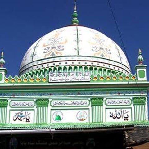 بھارت؛ مہاراشٹر کے وزیراعلیٰ کی 700 سالہ قدیم درگاہ کو مندر بنانے کی دھمکیبھارت؛ مہاراشٹر کے وزیراعلیٰ کی 700 سالہ قدیم درگاہ کو مندر بنانے کی دھمکی