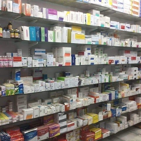 مہنگائی کے ستائے عوام کیلئے ادویات بھی مہنگی
