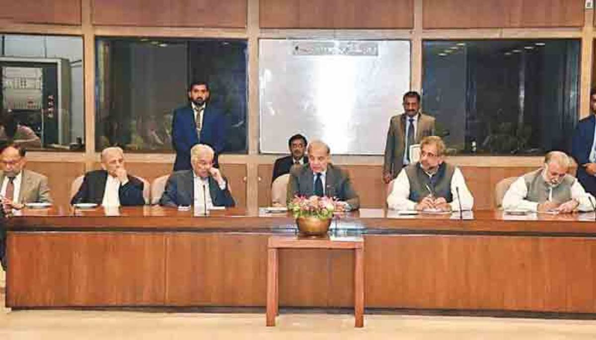 ن لیگ کا اجلاس اسمبلیاں بچانے کیلئے آپشنز زیر غور