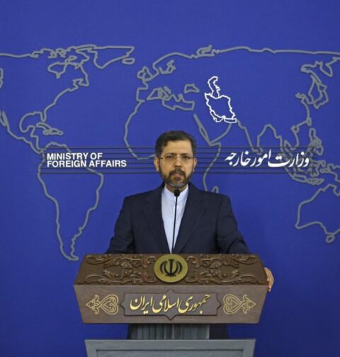ایران نے مظاہروں کی حمایت پر یورپی اور برطانوی شخصیات کو بلیک لسٹ کردیا