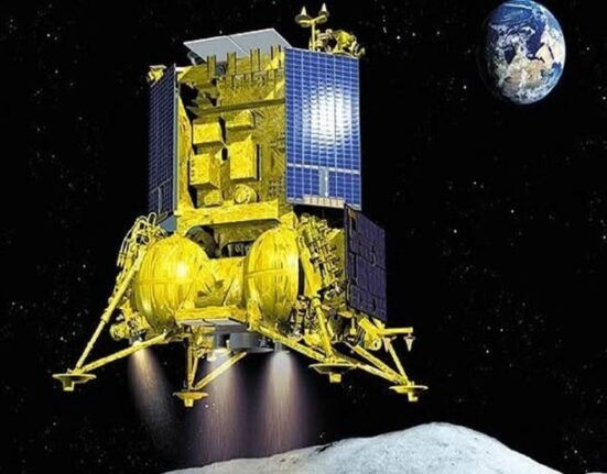 روسی خلائی جہاز چاند پر اترنے کے لیے تیار