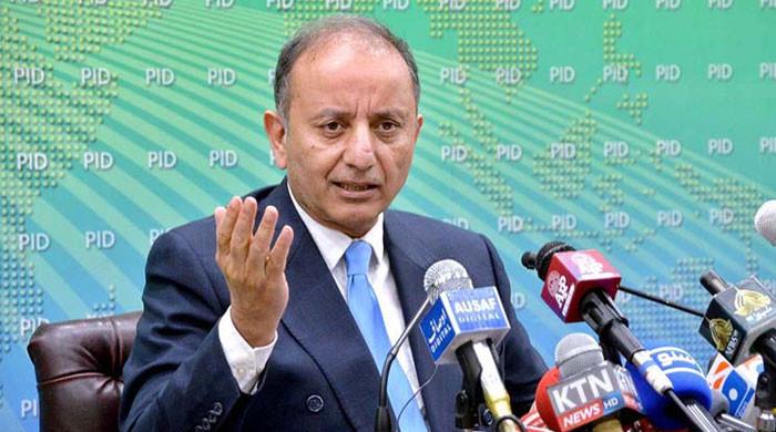 سپریم کورٹ صرف چیف جسٹس نہیں ہے مصدق ملک