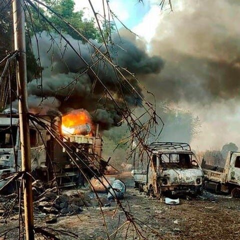 میانمارمیں فوجی حکومت کی مخالفین پر بمباری 53 ہلاک اور متعدد زخمی