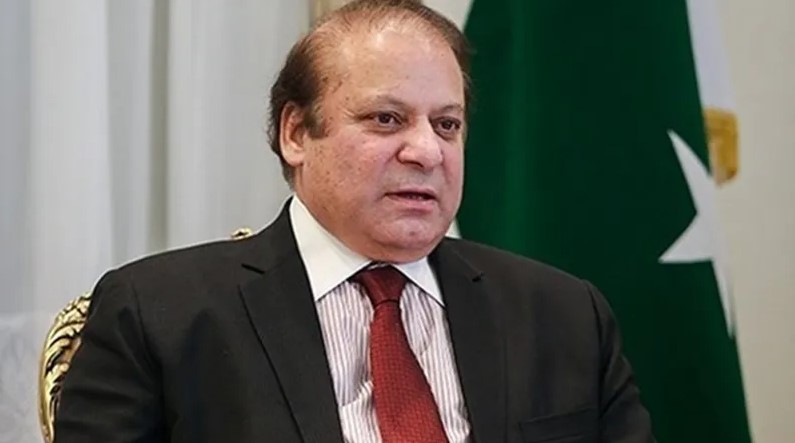 ہمیں سزا سنانے والے 60 ارب لوٹنے والے کا استقبال کرتے ہیں، نوازشریف