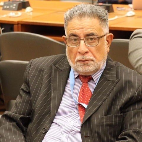 لندن میں مقیم کشمیری حریت رہنما پروفیسر نذیر احمد انتقال کرگئے