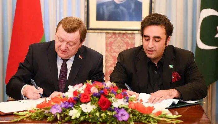 پاکستان اور بیلا روس کے درمیان ویزا شرط ختم کرنے کے معاہدے پر دستخط
