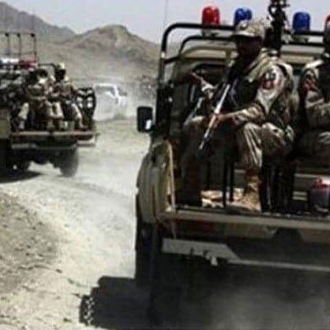 آواران میں سیکیورٹی فورسز سے فائرنگ کے تبادلے میں 2 دہشتگرد ہلاک، 2 جوان شہید