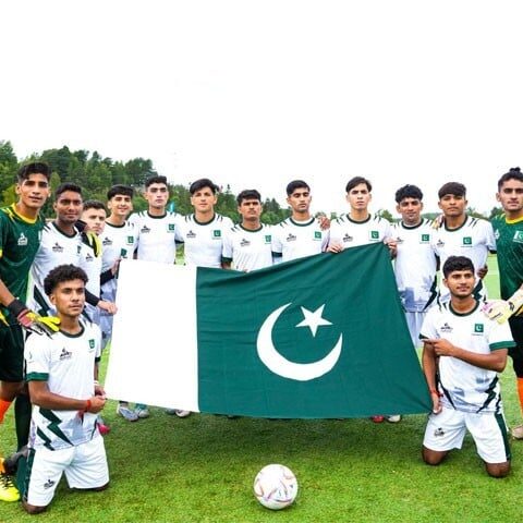 پاکستانی ٹیم اسٹریٹ چائلڈ فٹبال کپ کے فائنل میں پہنچ گئی