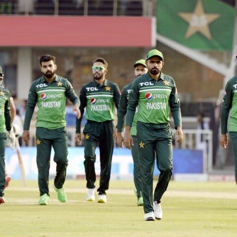 نجم سیٹھی پاکستان ٹیم کی حمایت میں سامنے آگئے