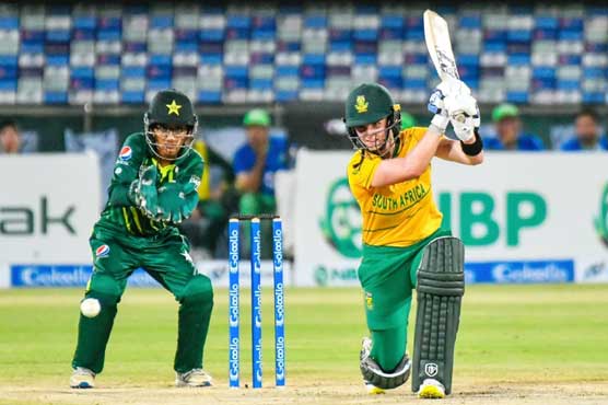 پہلا ٹی20: پاکستان ویمن ٹیم نے جنوبی افریقا کو 5 وکٹوں سے شکست دیدی