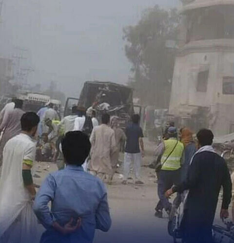 پشاور: ورسک روڈ پر نجی اسکول کے قریب دھماکا، بچوں سمیت 4 افراد زخمی