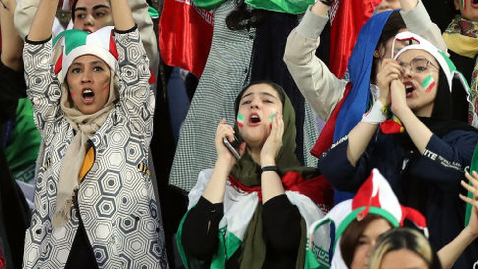 ایران حجاب نہ کرنے والی خواتین پر نئی سزاؤں کا اعلان