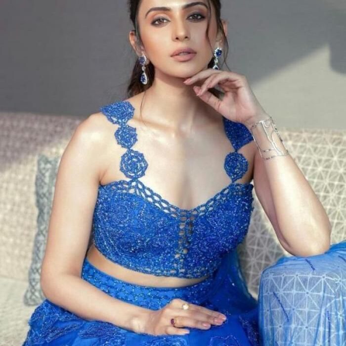 بھارتی اداکارہ کو منی لانڈرنگ کیس میں تفتیشی ایجنسی نے طلب کرلیا